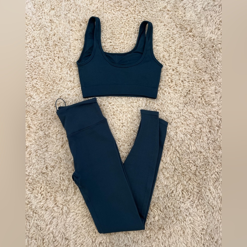 Fabletics 2 Piece Set - Size Small - image 2